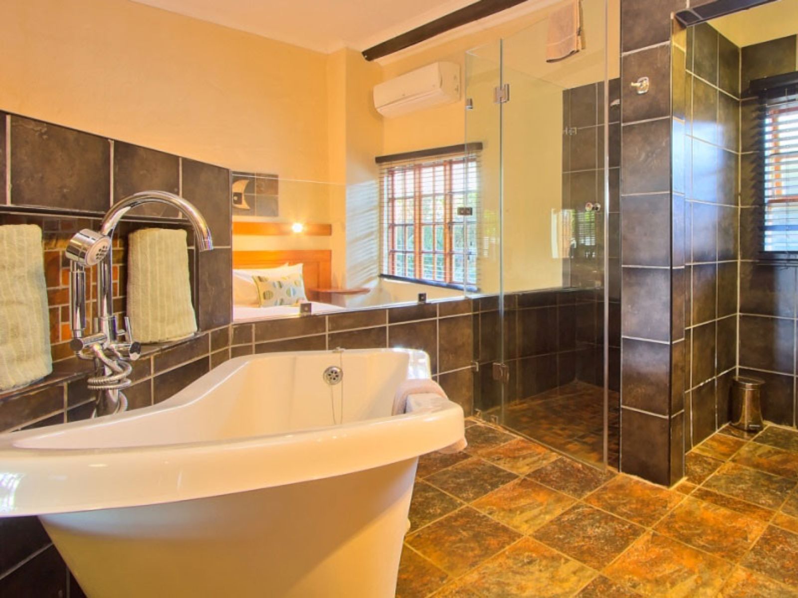 Rondreis Zuid-Afrika, Tzaneen, Tzaneen Countrly Lodge, badkamer
