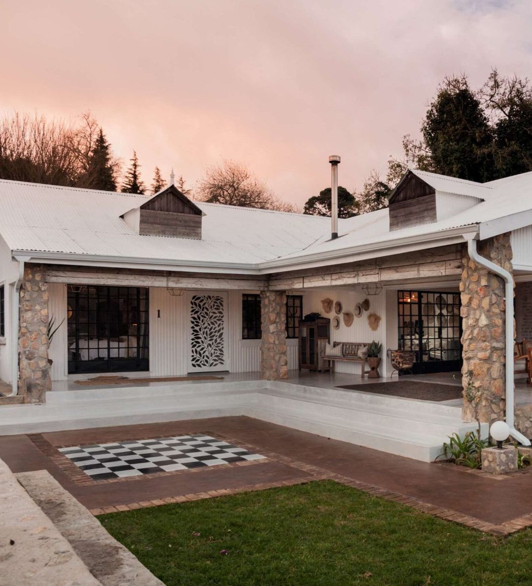 Rondreis Zuid-Afrika, Tzaneen, Viewpoint Estate Guest house, buitenaanzicht guesthouse