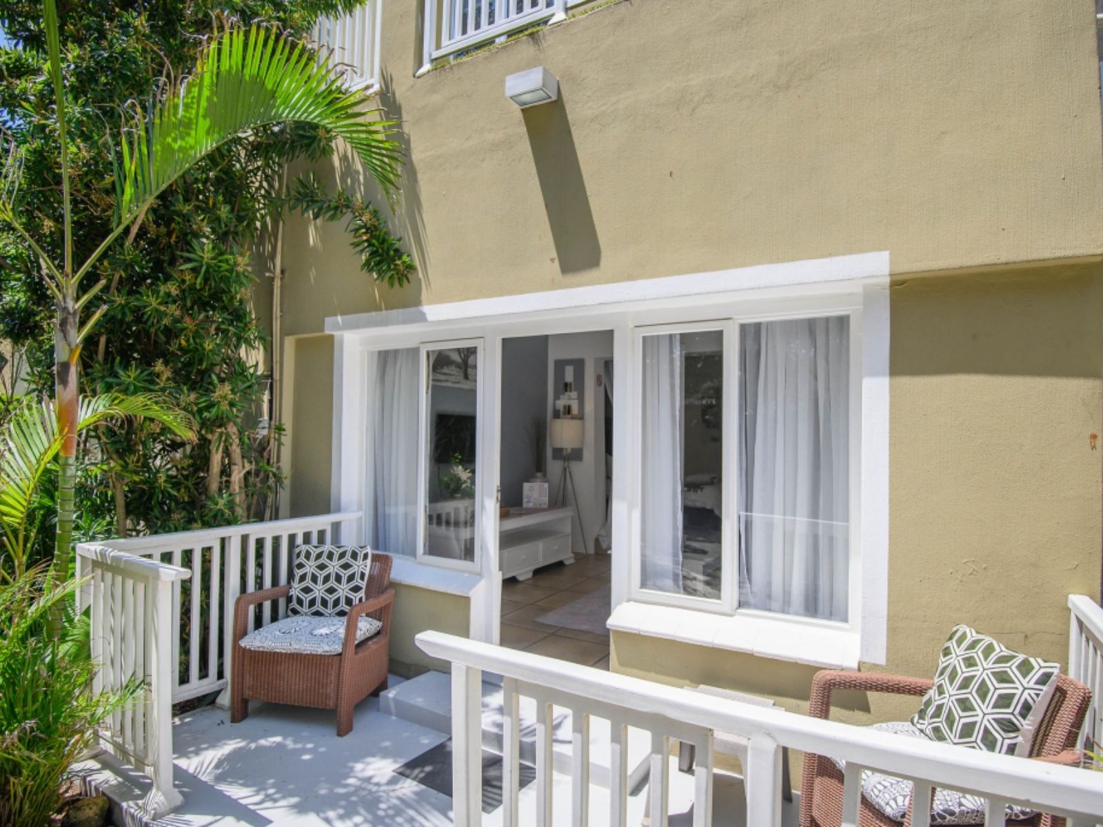 Rondreis, Zuid-Afrika, Umhlanga, Caza Beach Guesthouse, balkon