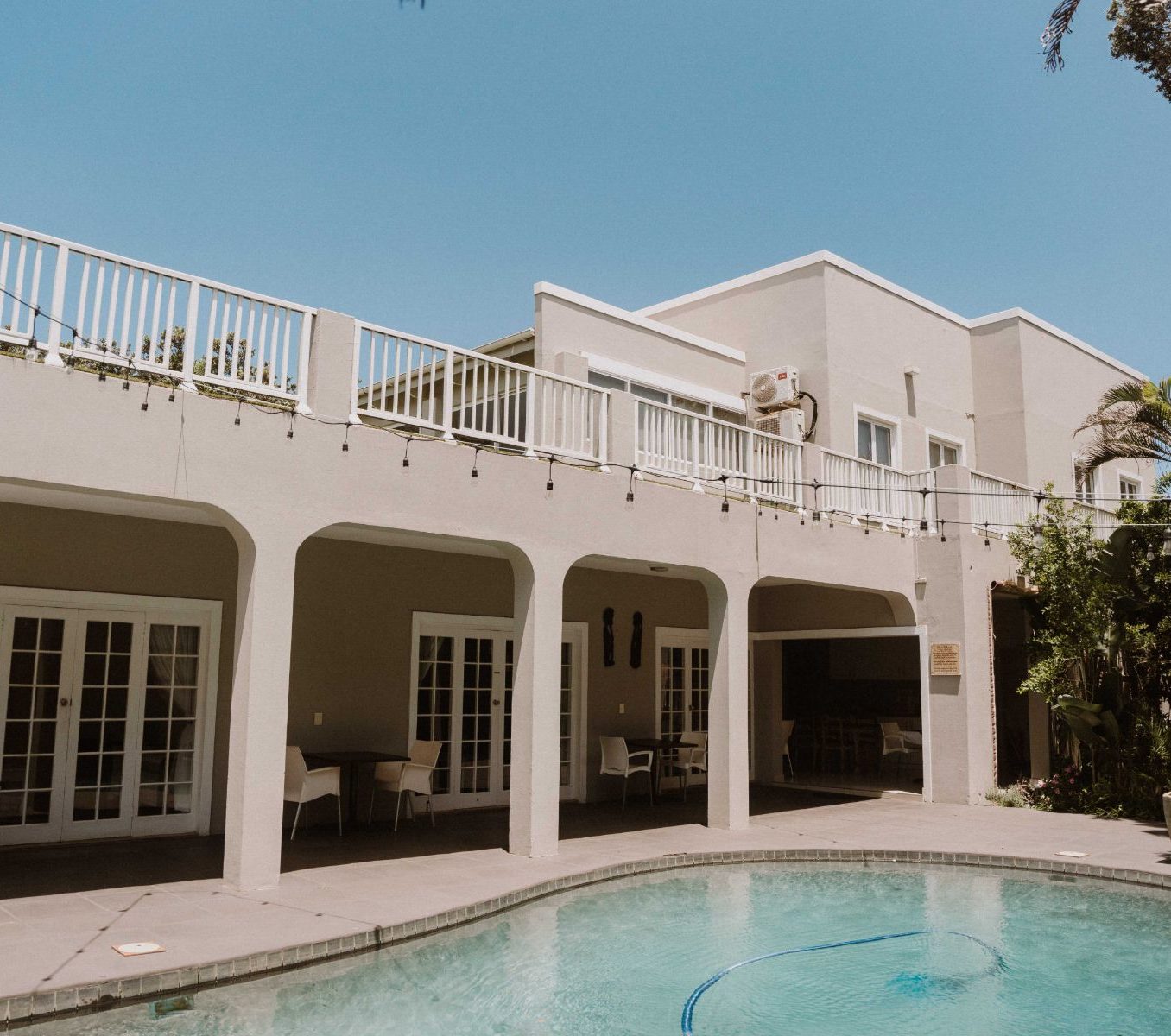 Rondreis, Zuid-Afrika, Umhlanga, Caza Beach Guesthouse, buitenaanzicht