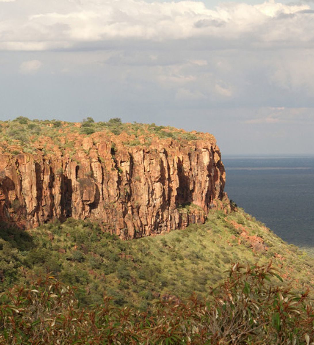 Rondreis Zuid-Afrika, Waterberg Biosphere Reserve, berg met overzicht van de omgeving
