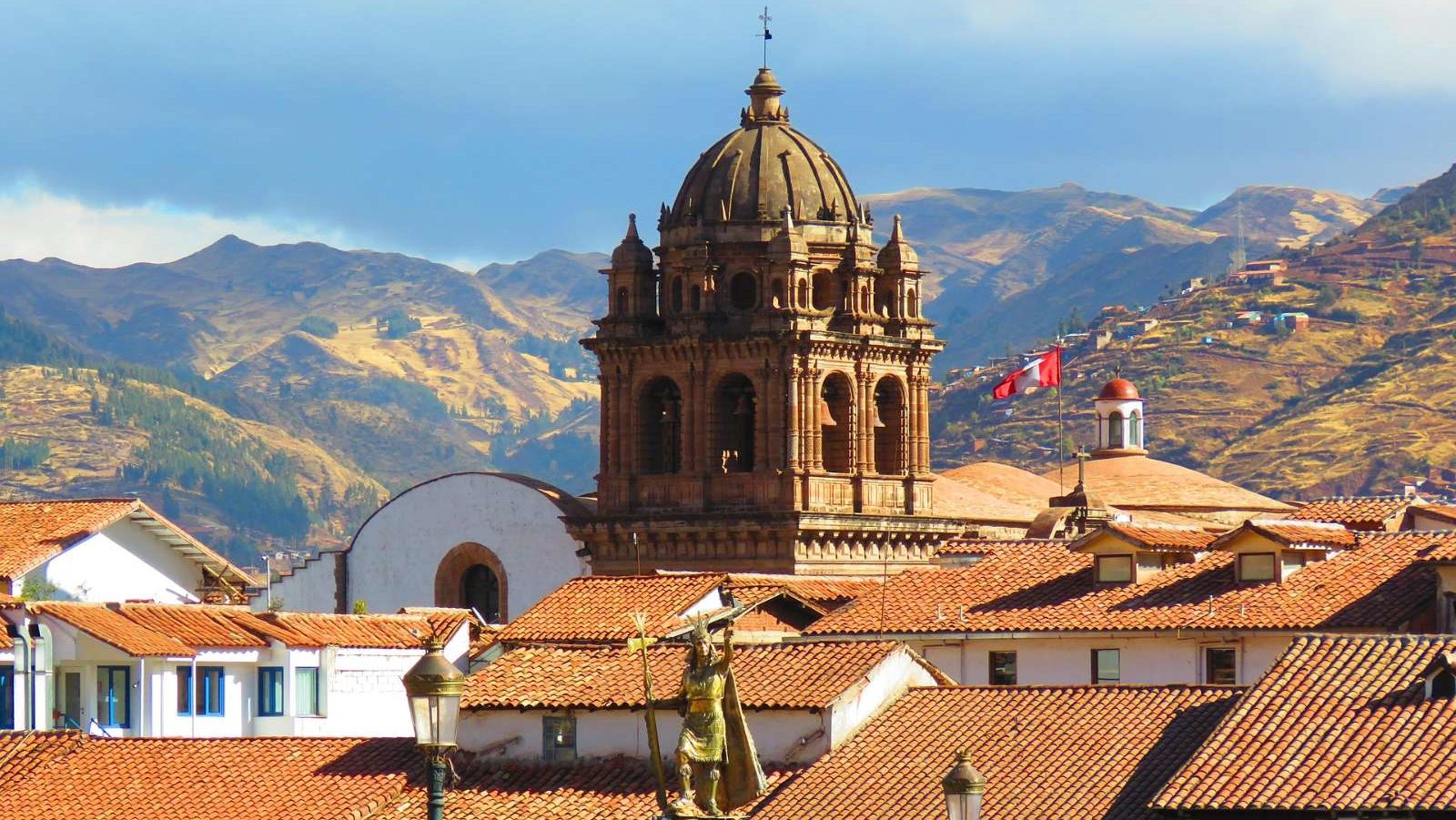 Rondreis Peru, Cusco, kerktoren