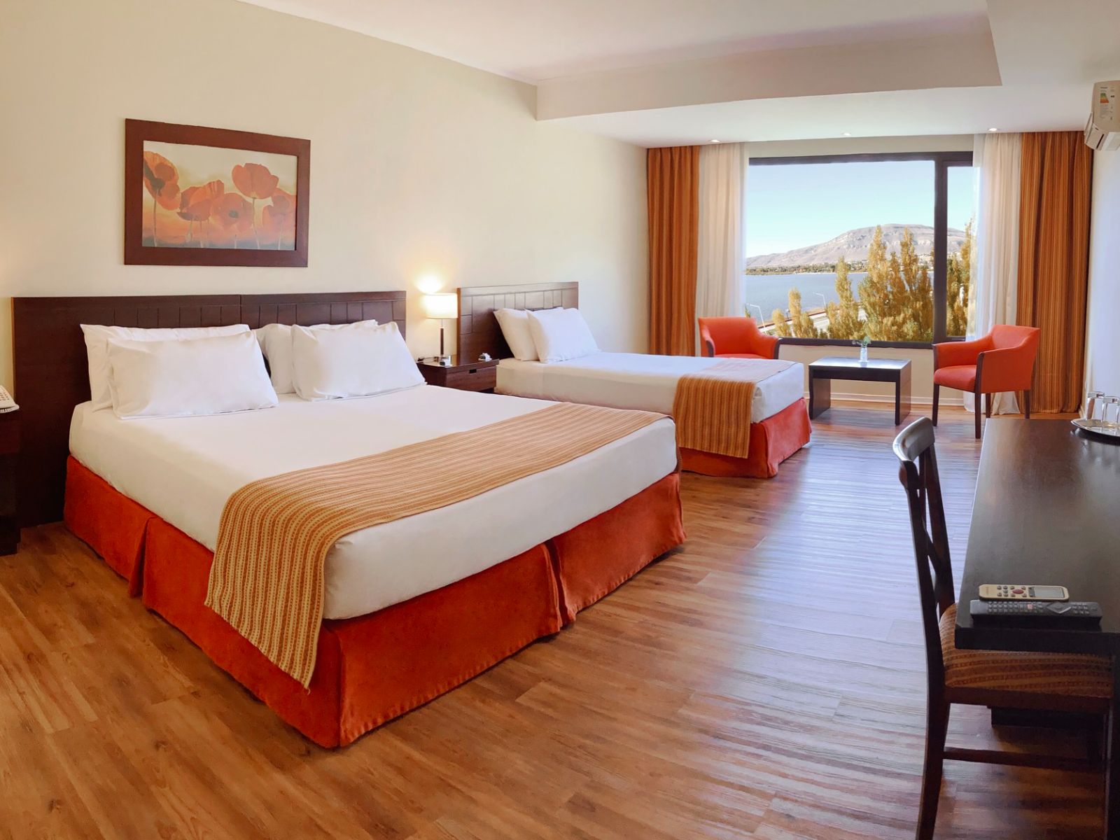 Rondreis Argentinië, El Calafate, Xelena hotel, driepersoonskamer
