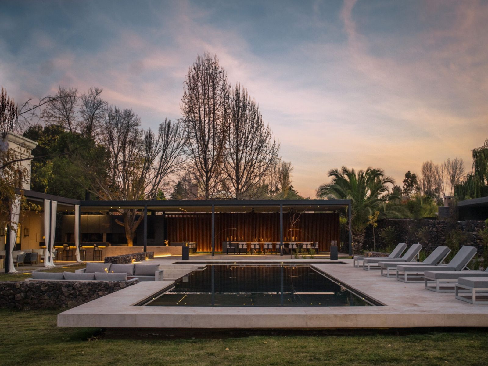 Rondreis Argentinië, Mendoza, Susana Balbo Winemakers house, zwembad