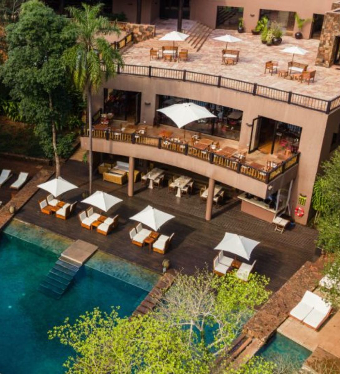 Rondreis Argentinië, Puerto Iguazu, LOI Suites, bovenaanzicht zwembad
