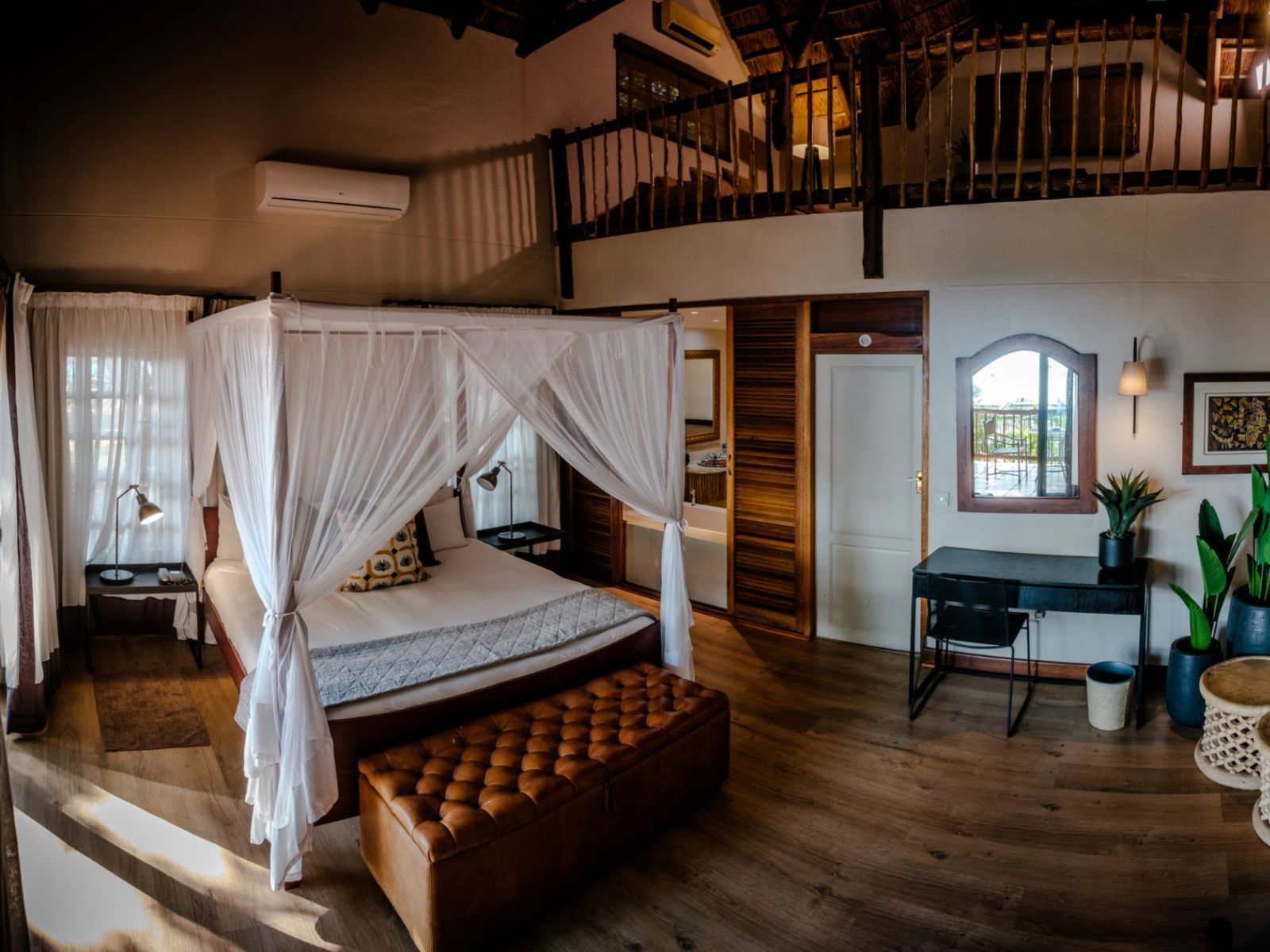 Rondreis Botswana, Ngoma Bridge, Chobe Marina Lodge, binnenaanzicht lodge