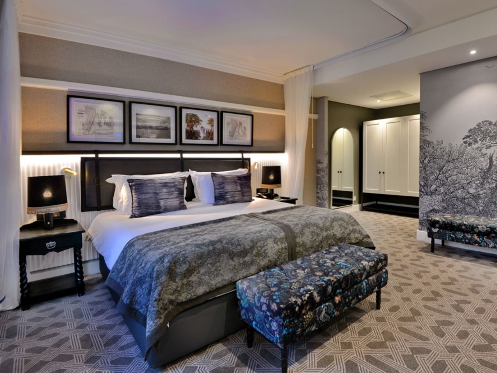 Rondreis Botswana, Vic Falls, Victoria Falls Hotel, slaapkamer