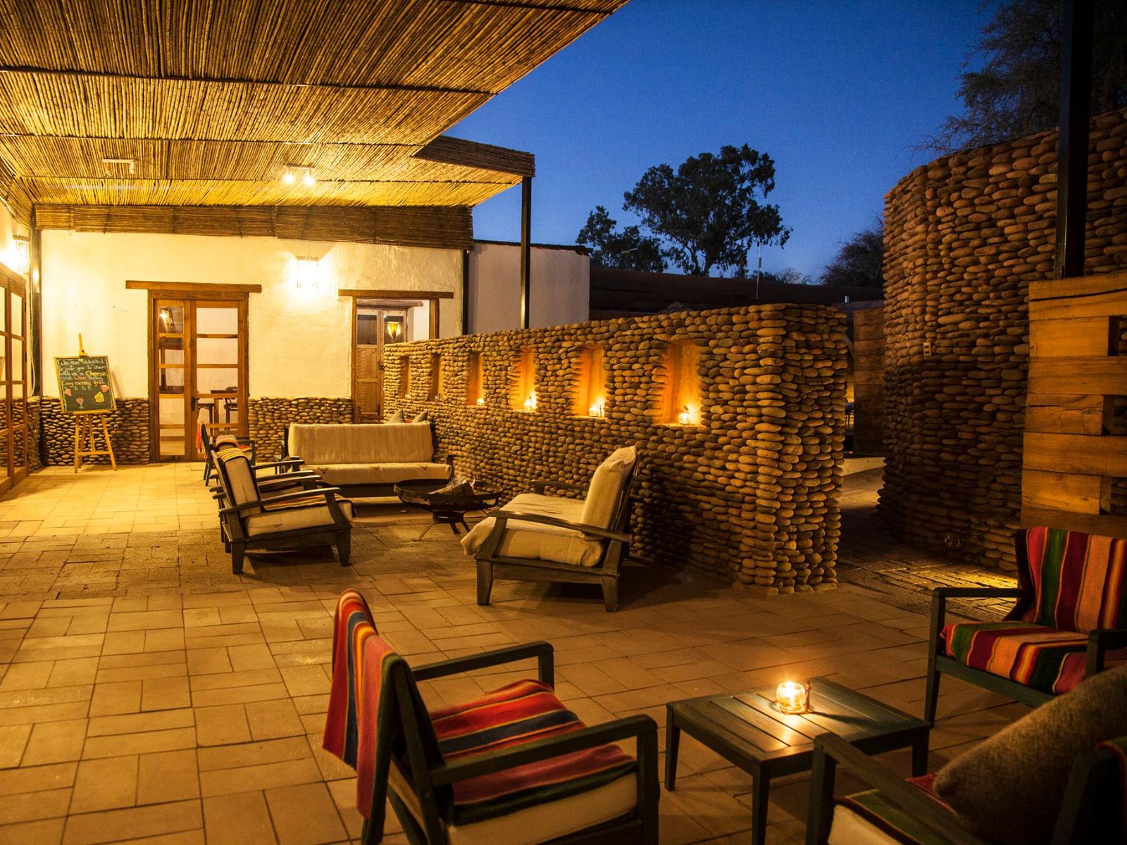 Rondreis Chili, San Pedro de Atacama, Terrantai Lodge, gezamenlijke ruimte