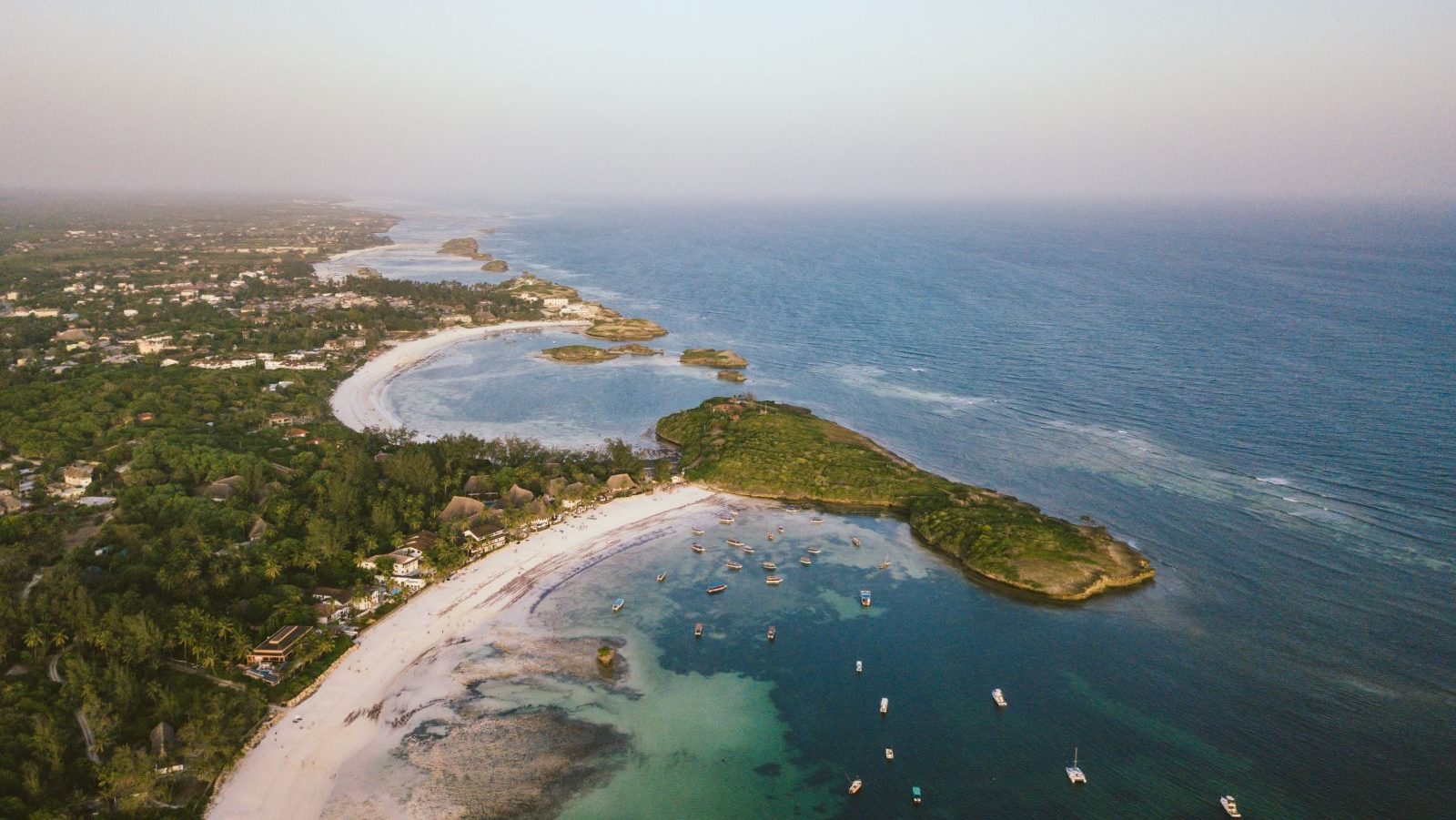 Rondreis Kenia, Watamu, Strand van bovenaf