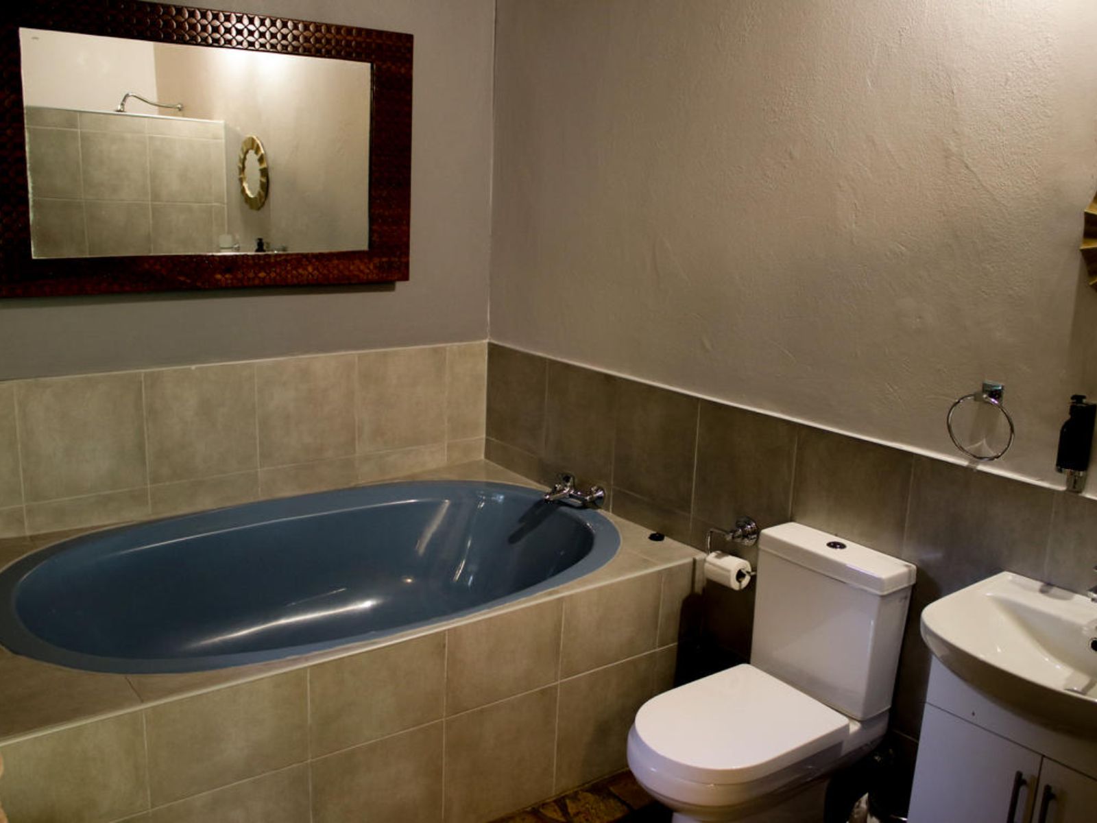 Rondreis Namibië, Katima Mulilo, Caprivi River Lodge, badkamer
