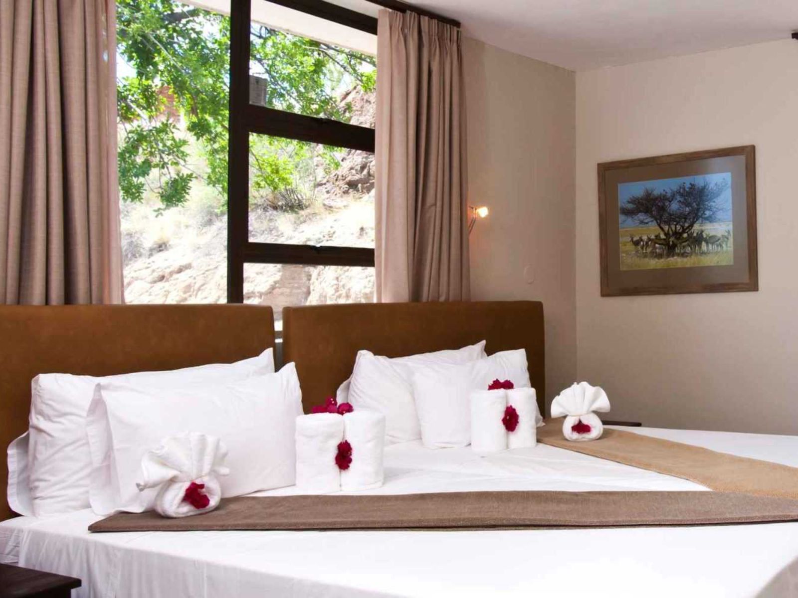 Rondreis Namibië, Mariental, Hardap Resort, tweepersoonsbed