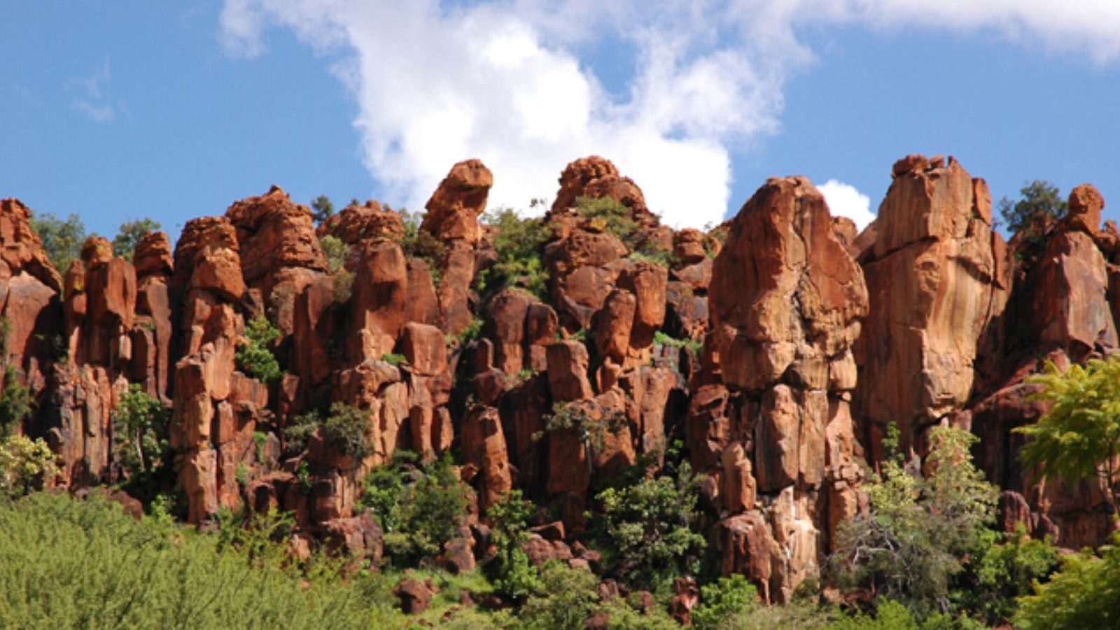 Rondreis Namibië, Waterberg, vooraanzicht hoog