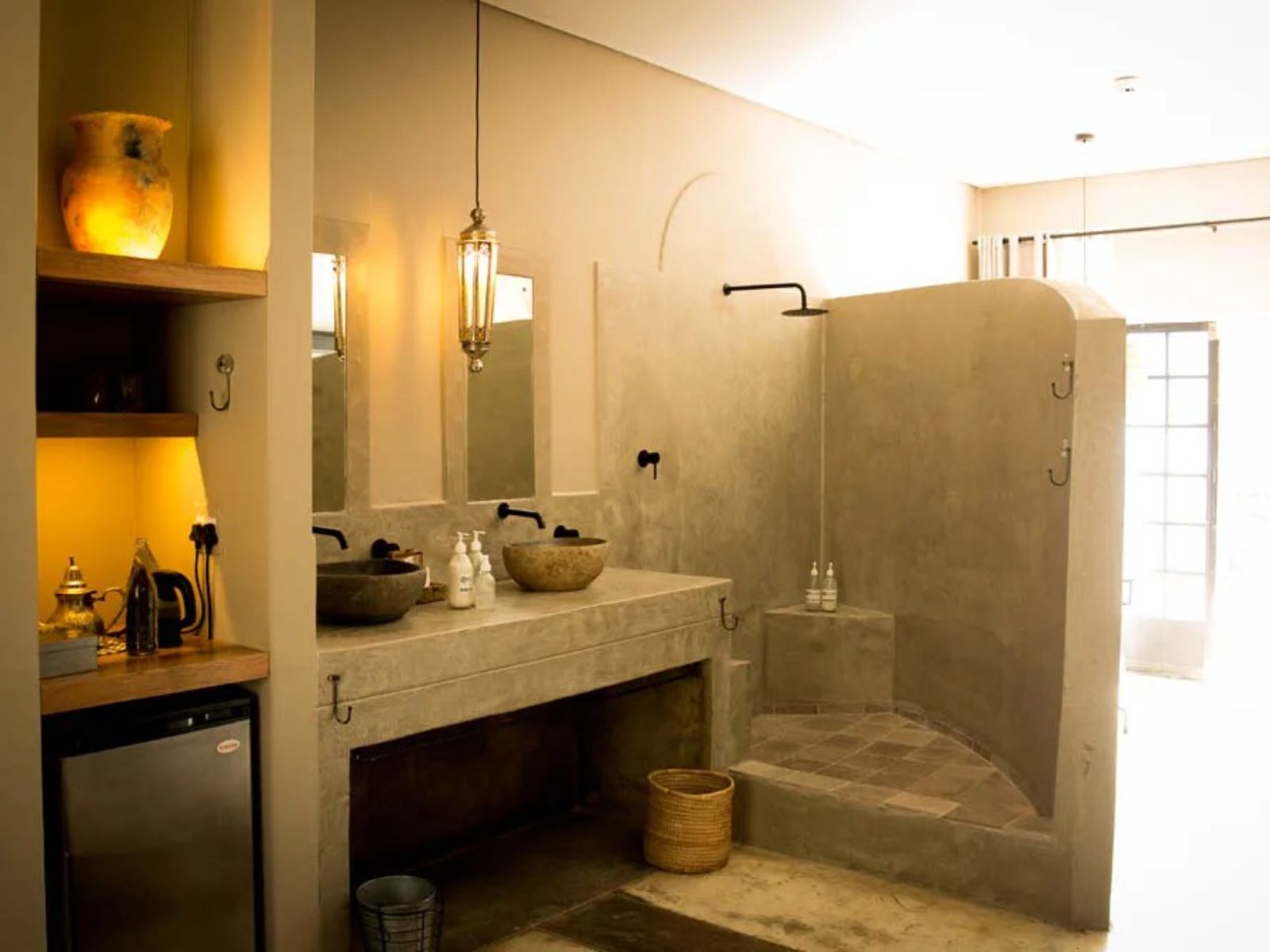 Rondreis Namibië, Windhoek, Olive Grove Guest House, badkamer