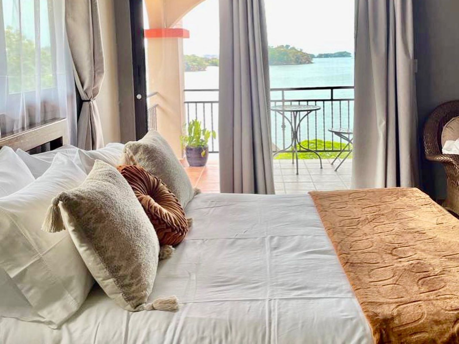 Rondreis Panama, Boca Chica, Seagull Cove Resort, kamer