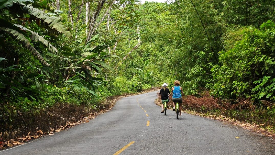 Rondreis Panama, Bocas del Toro, fietsers