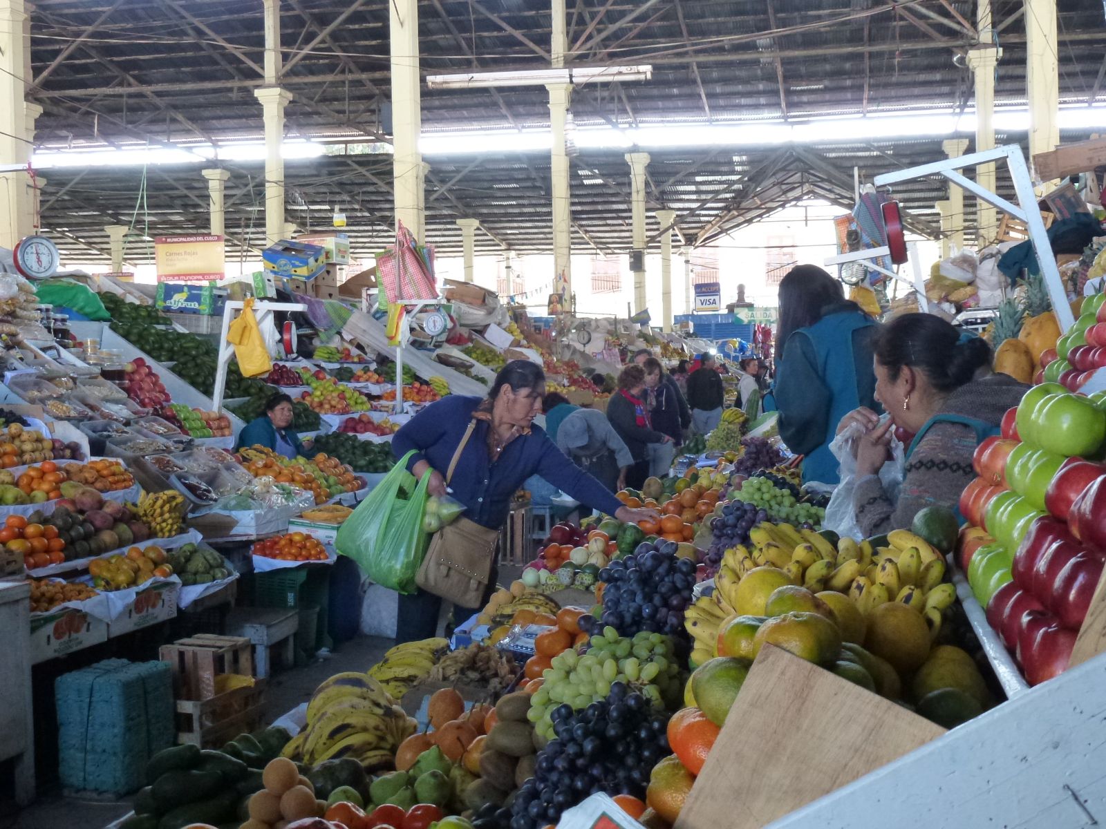 Rondreis Peru, Cusco, San Perdo Markt