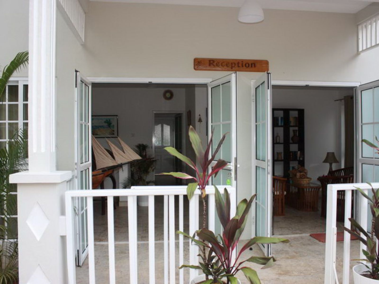 Rondreis Seychellen, Mahé, Bord Mer Villa, receptie