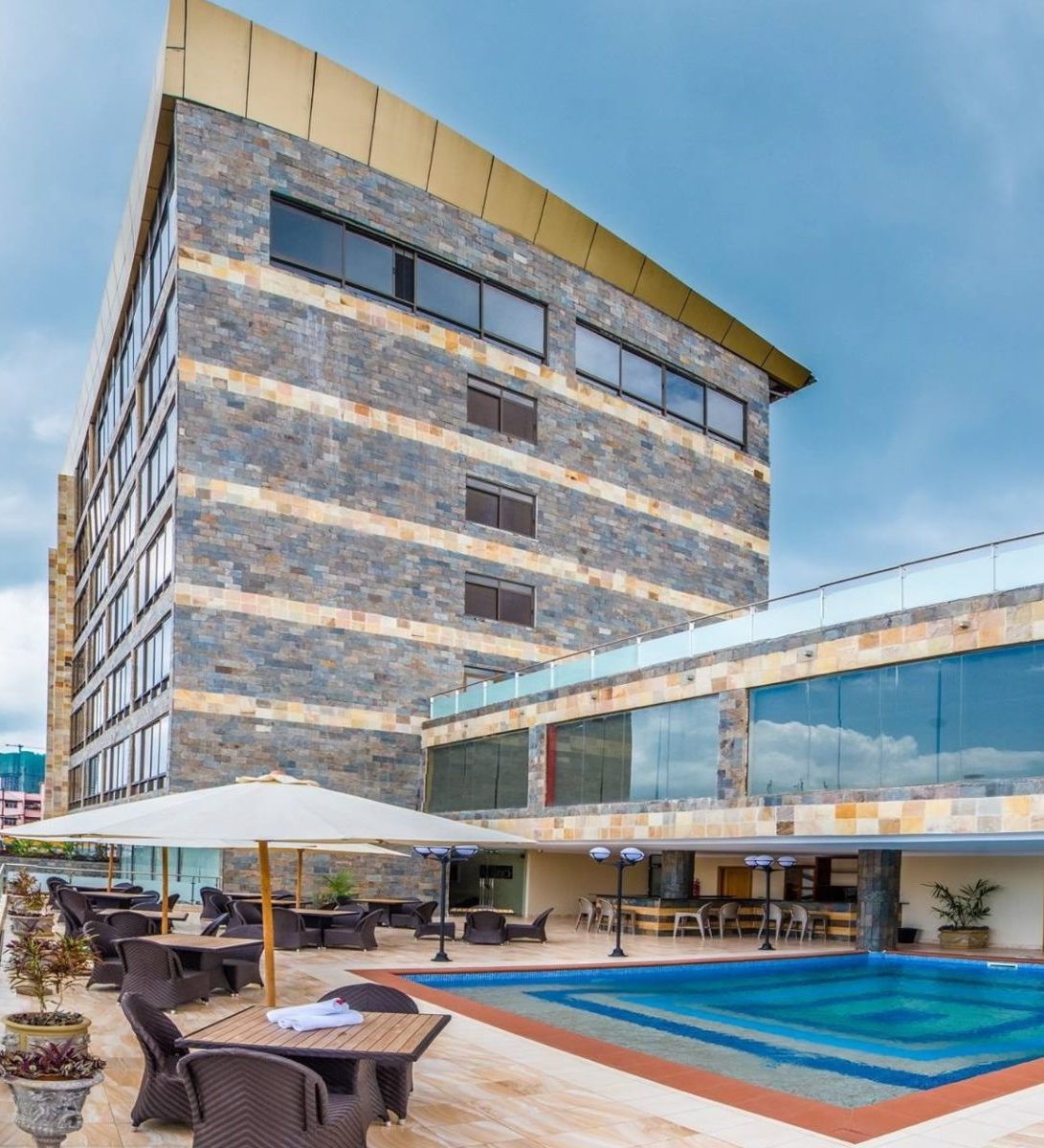 Rondreis Tanzania, Dar Es Salaam, CBD Hotel, buitenaanzicht