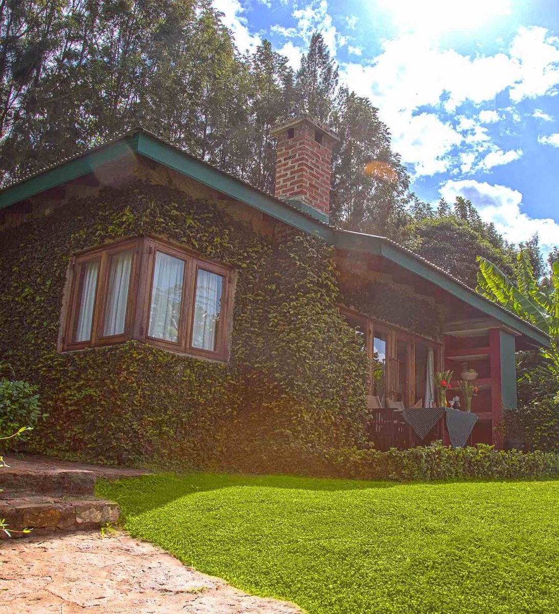 Rondreis Tanzania, Ngorongoro, Endoro Lodge, buitenaanzicht