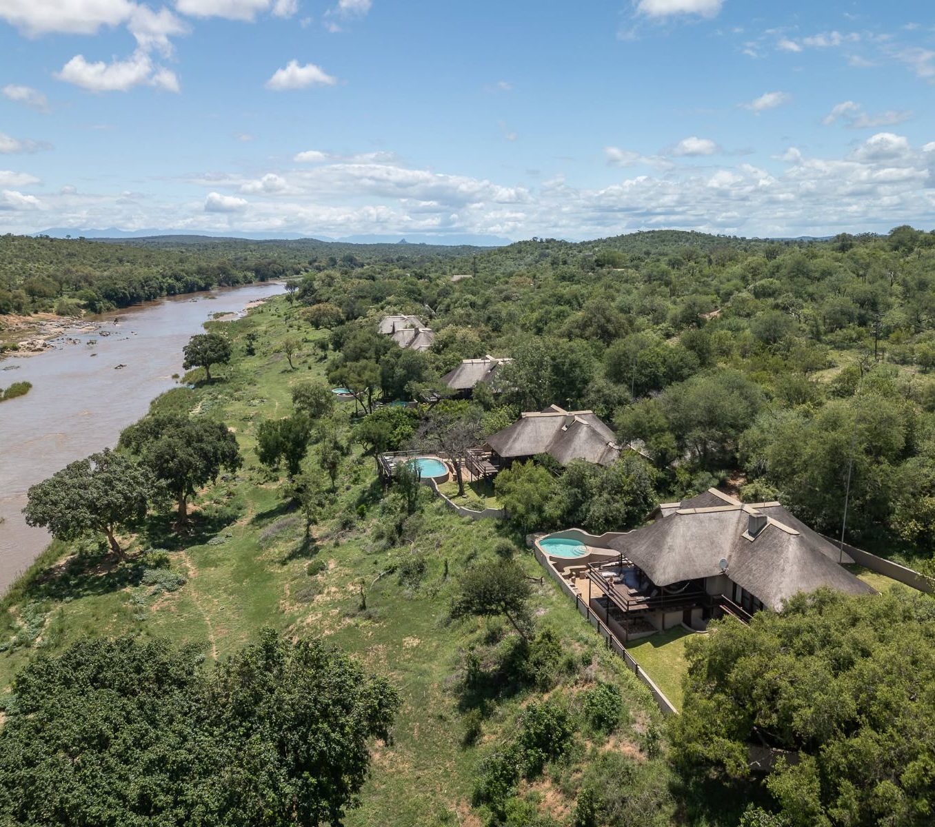 Rondreis Zuid-Afrika, Balule Game Reserve, Nyati Game Lodge, bovenaanzicht lodge