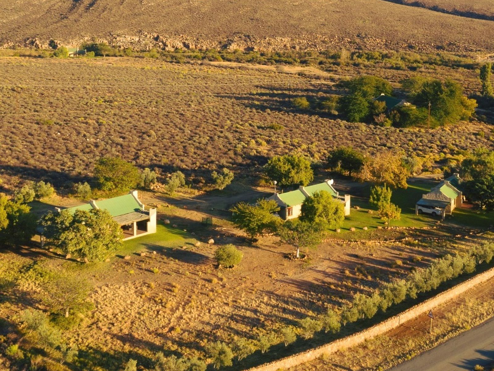 Rondreis Zuid-Afrika, Cederberg, Mount Ceder, bovenaanzicht lodges