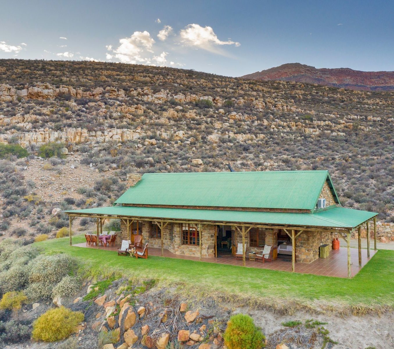 Rondreis Zuid-Afrika, Cederberg, Mount Ceder, buitenaanzicht lodge