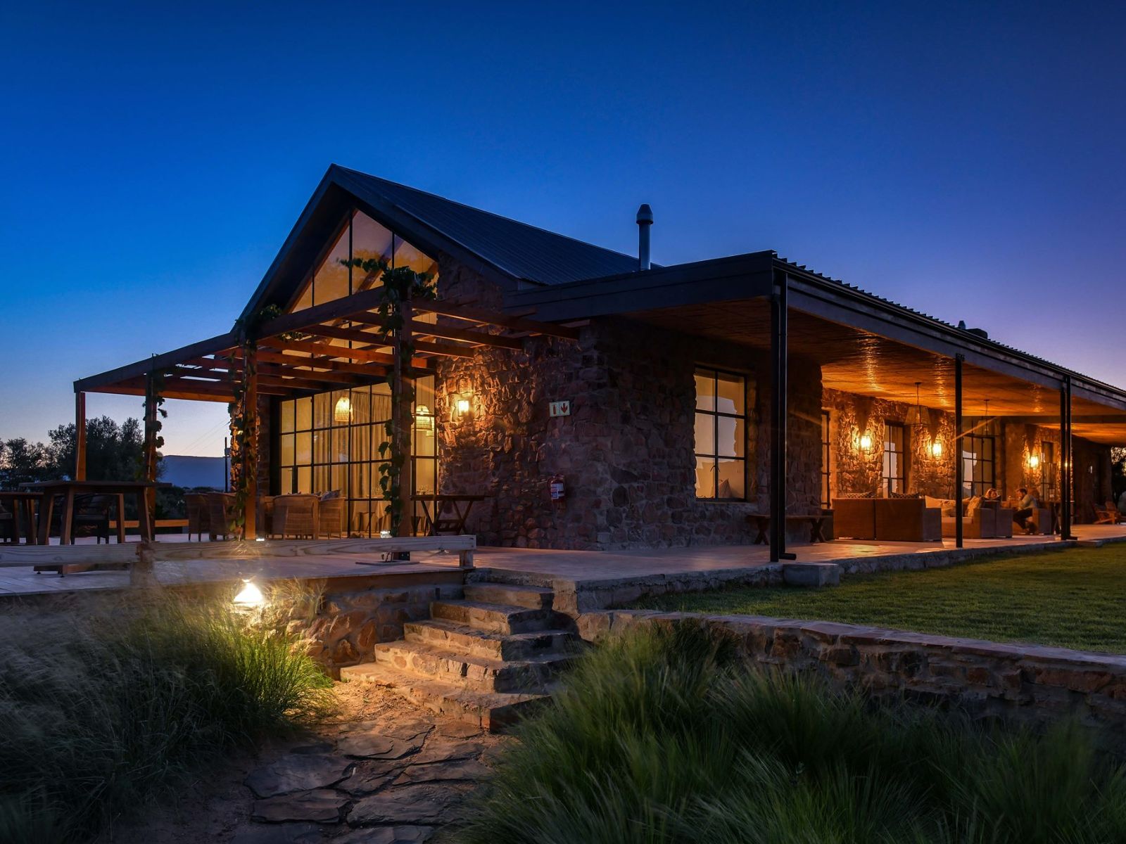Rondreis Zuid-Afrika, Clanwilliam, Simbavati Cederberg Ridge, buitenaanzicht hotel
