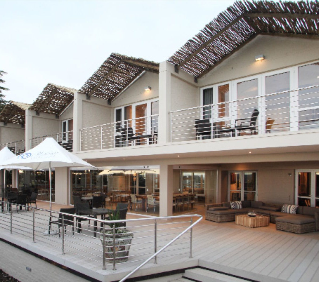 Rondreis Zuid-Afrika, Hermanus, Abalone Lodges, buitenaanzicht lodges