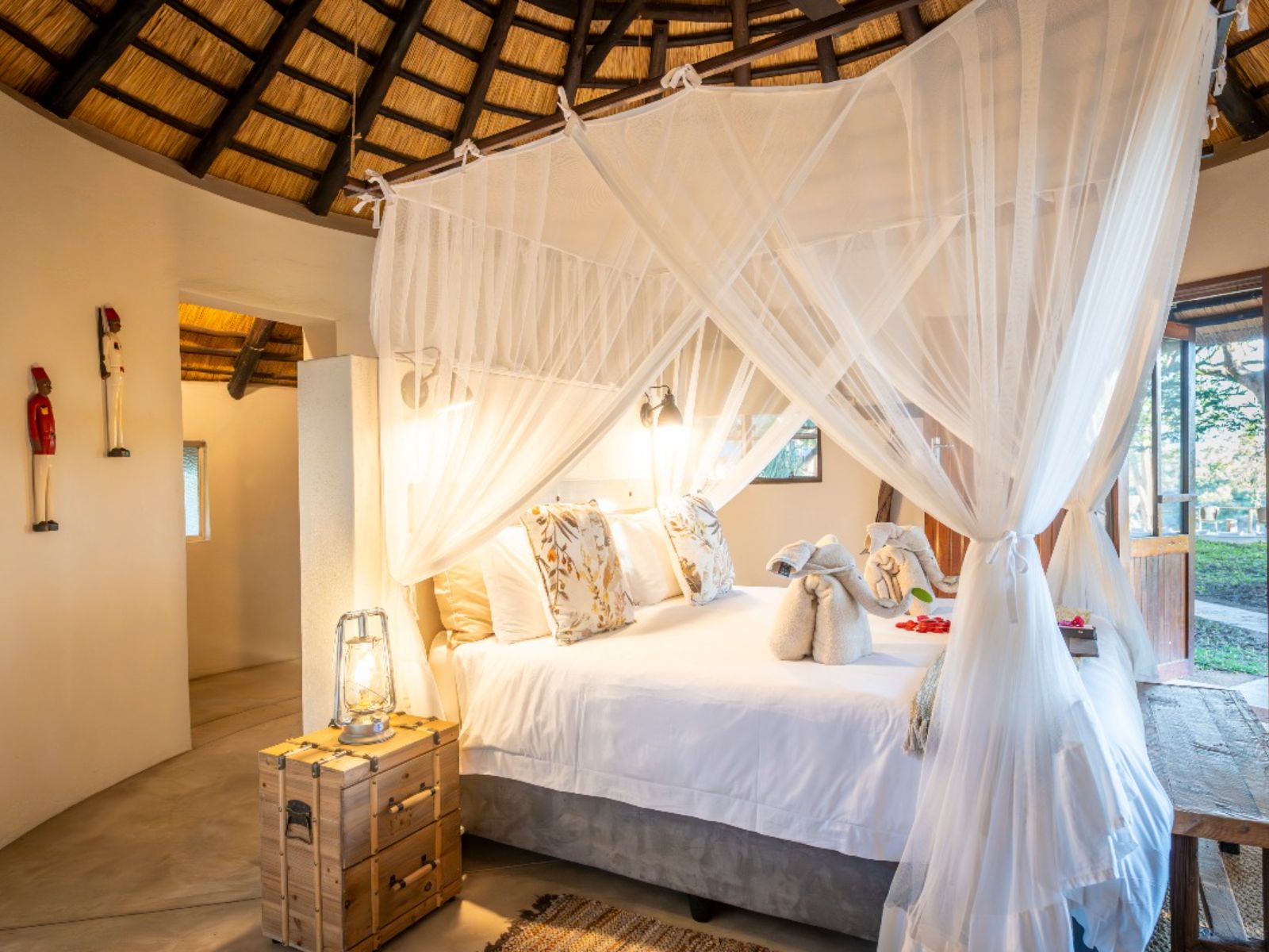 Rondreis Zuid-Afrika, Kruger - Klaserie Private Nature Reserve, Nyala Safari Lodge, tweepersoonsbed