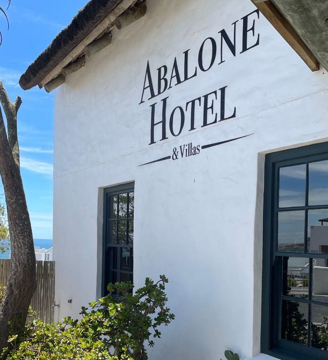 Rondreis Zuid-Afrika, Paternoster, Abalone Hotel & Villas, vooraanzicht hotel