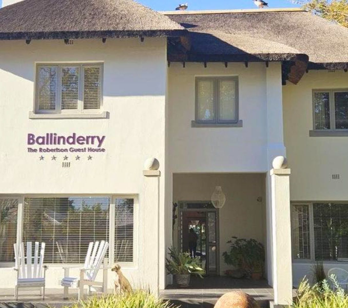 Rondreis Zuid-Afrika, Robertson-Montagu, Ballinderry - The Robertson Guest House, vooraanzicht hotel