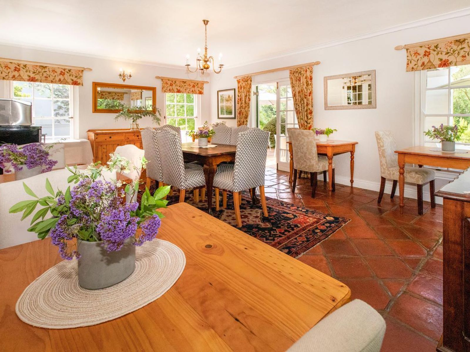 Rondreis Zuid-Afrika, Stellenbosch, Knorhoek Guesthouse, eetruimte