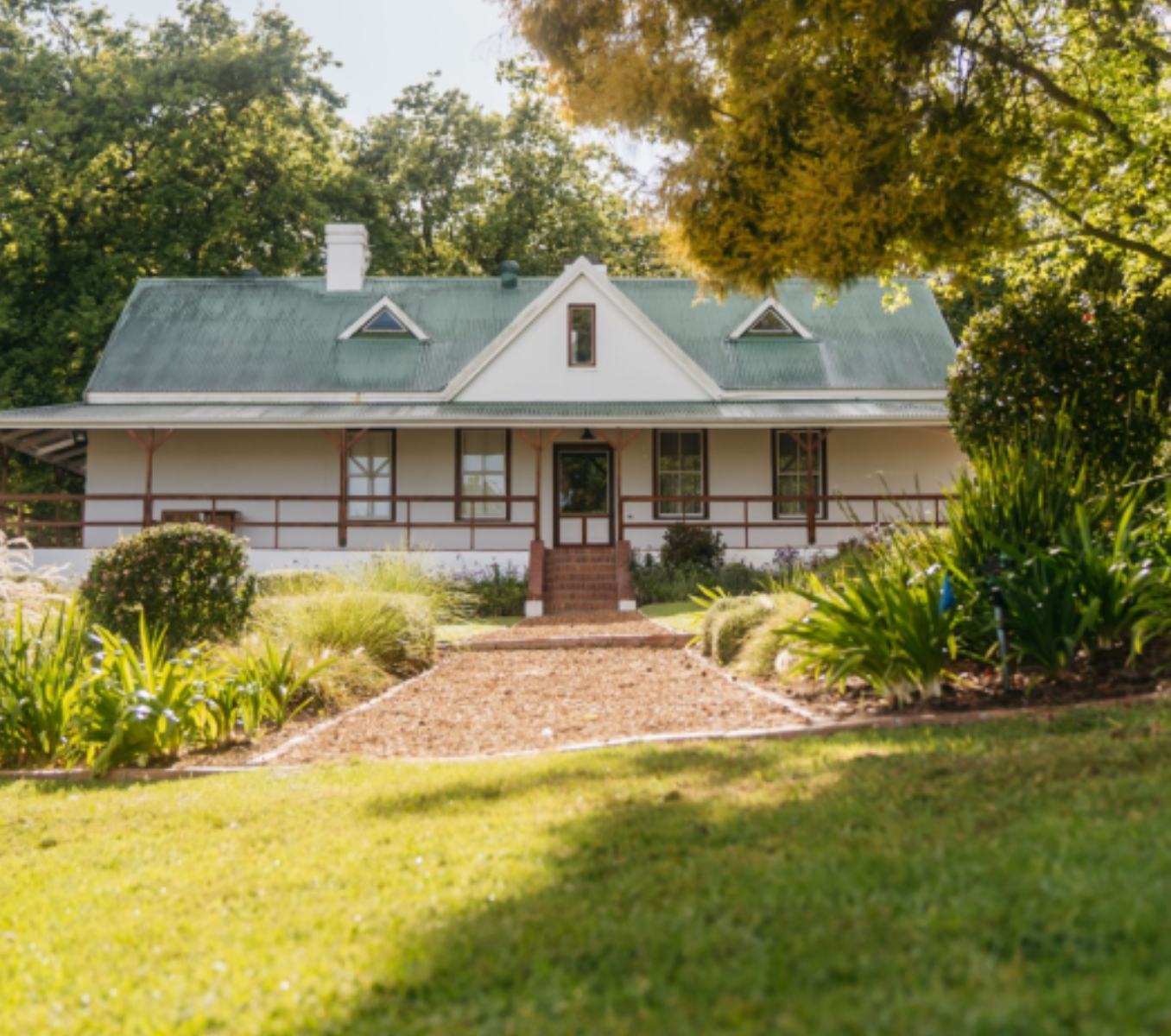 Rondreis Zuid-Afrika, Stellenbosch, Knorhoek Guesthouse, vooraanzicht guesthouse