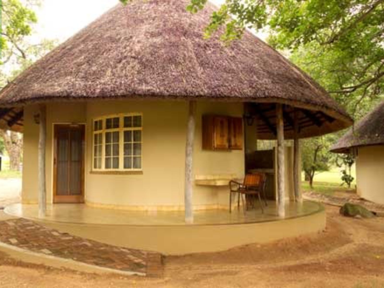 rondreis zuid afrika, kruger park satara rest camp, lodge