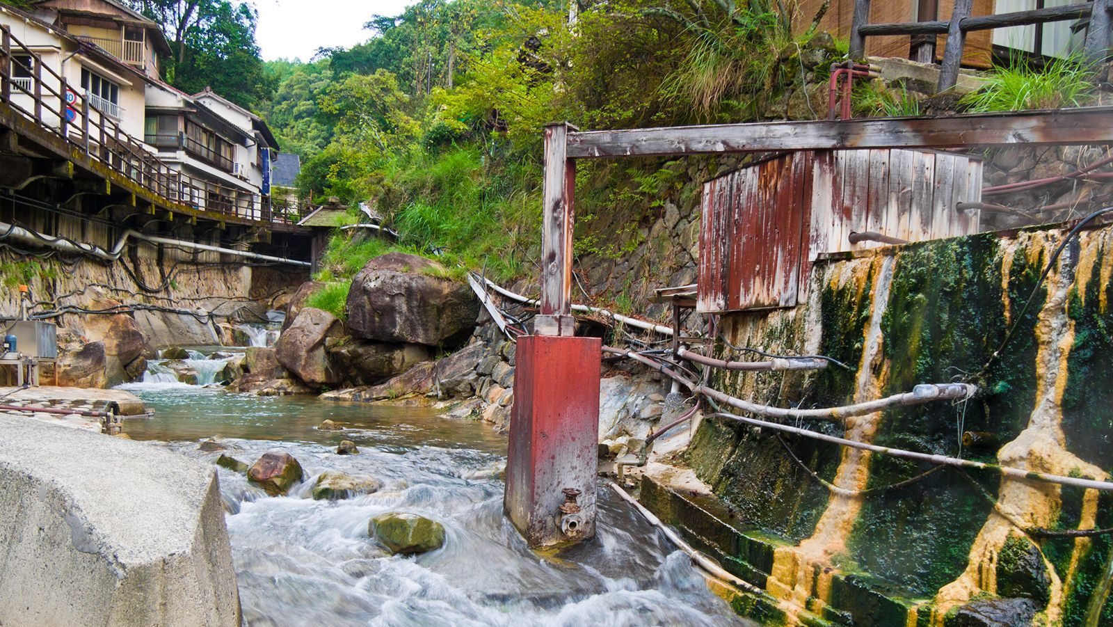 Rondreis Japan, Yunomine Onsen, cooking basin
