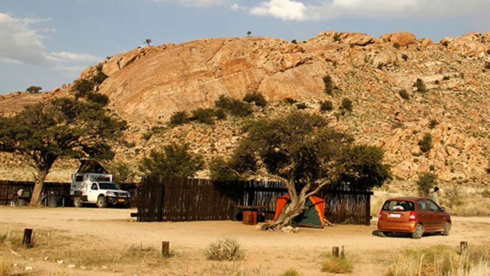 Rondreis Namibië, Aus, horsecamp campeer plek