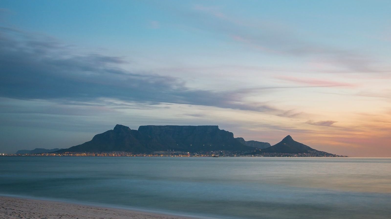 Rondreis Zuid- Afrika, Kaapstad, strand avond