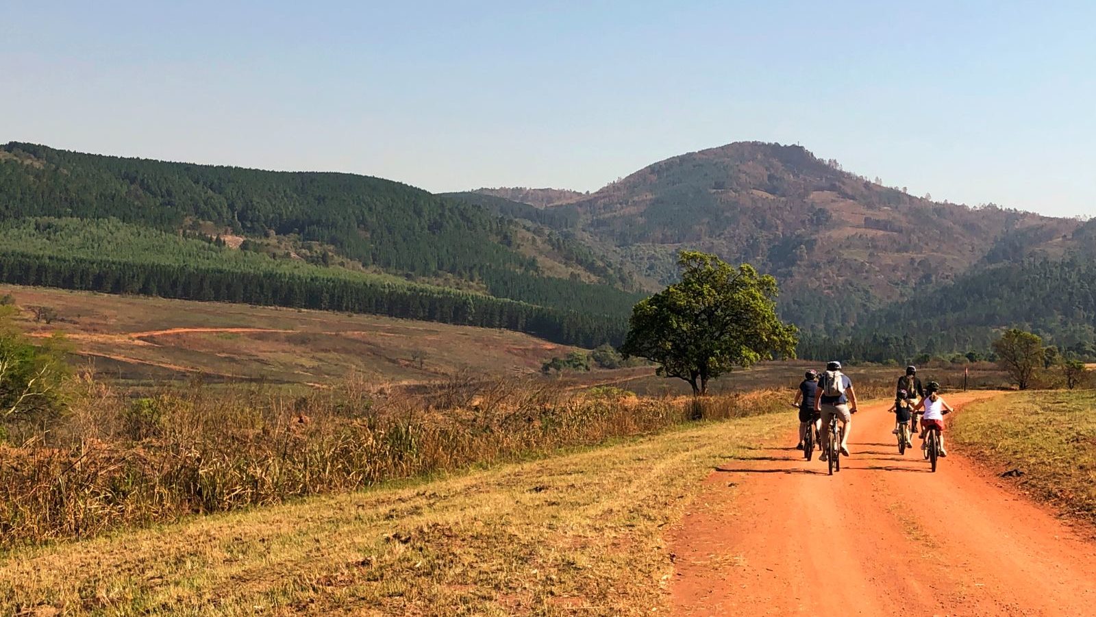 Rondreis Zuid-Afrika, Mlilwane (Wildlife Sanctuary), fietsers