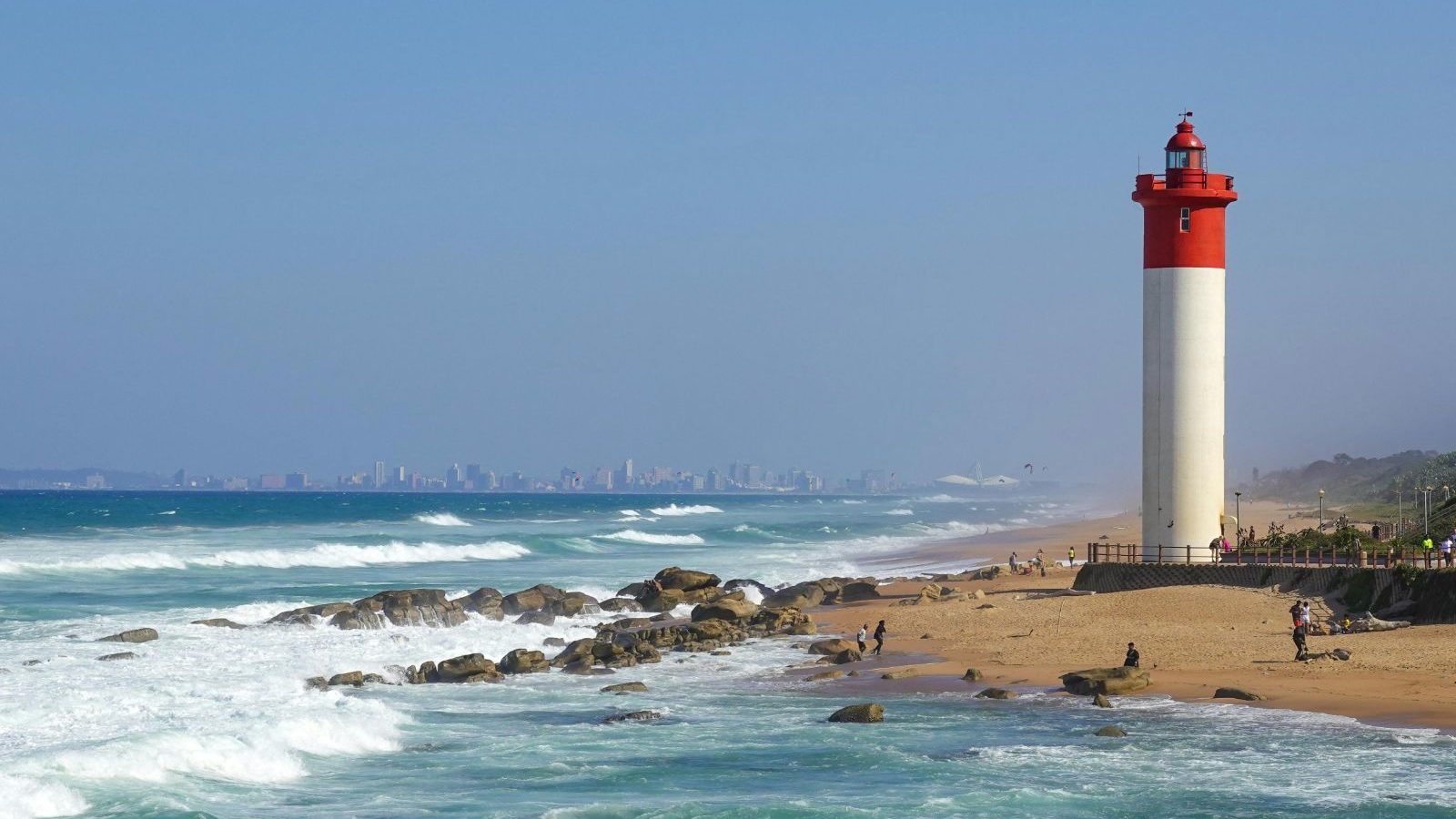 Rondreis Zuid- Afrika, Umhlanga Rocks, strand, zee, vuurtoren
