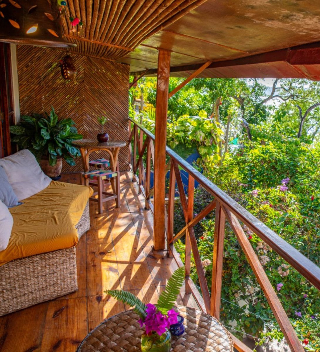 rondreis nicaragua, apoyo lagune, casa marimba balkon