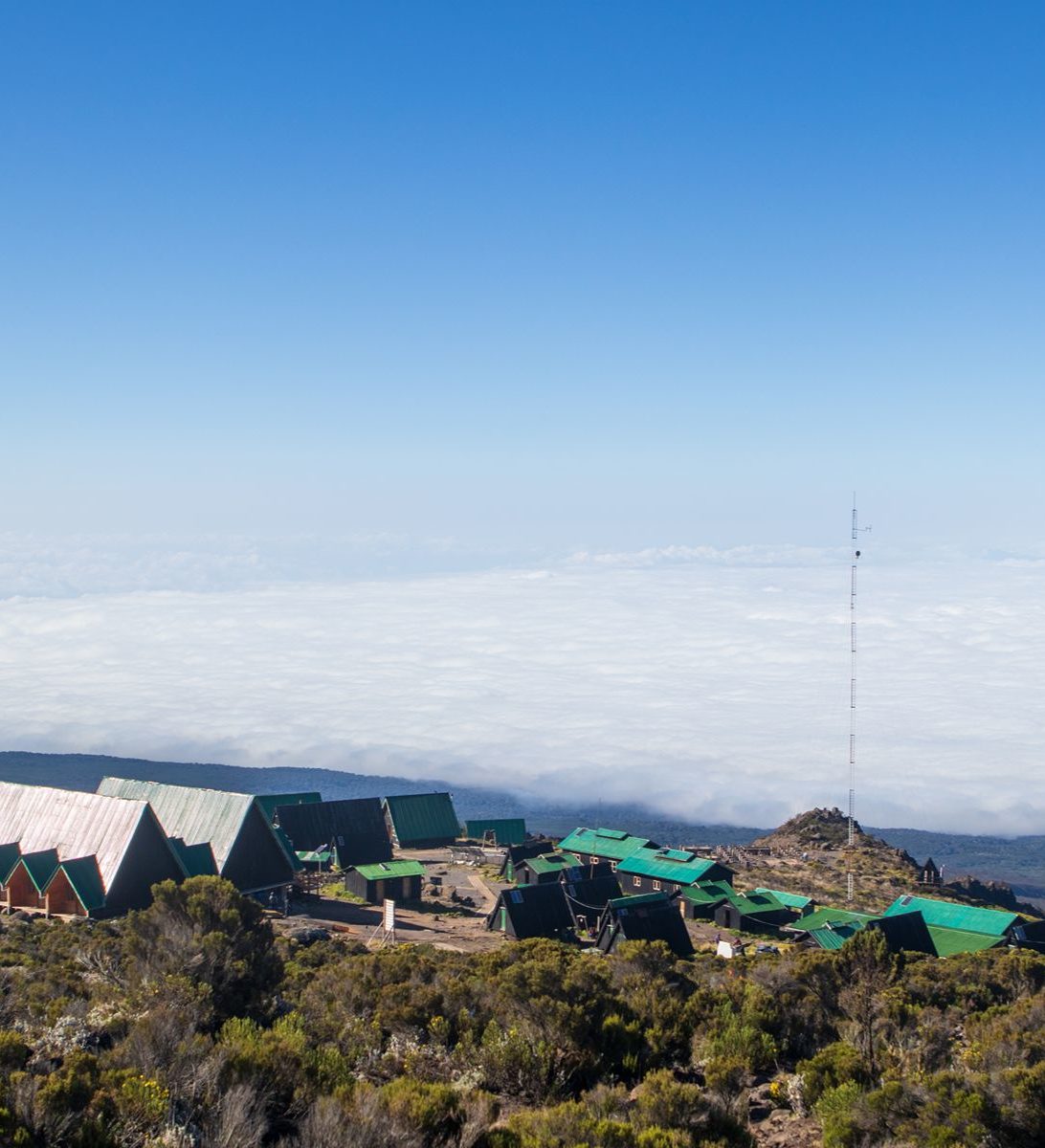 Rondreis Tanzania Kilimanjaro Trekking Kilimanjaro hutten tijdens beklimming