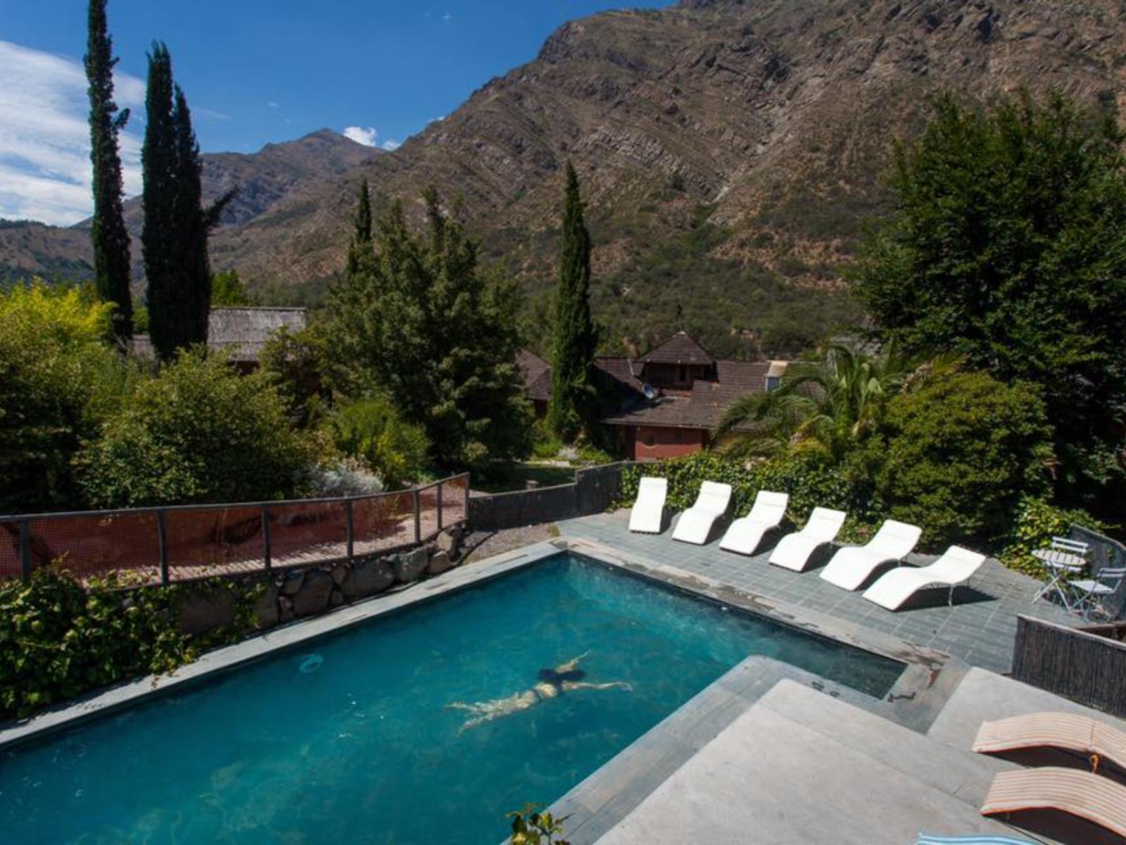 rondreis chili - maipo vallei- altiplanicos cajon del maipo hotel - zwembad