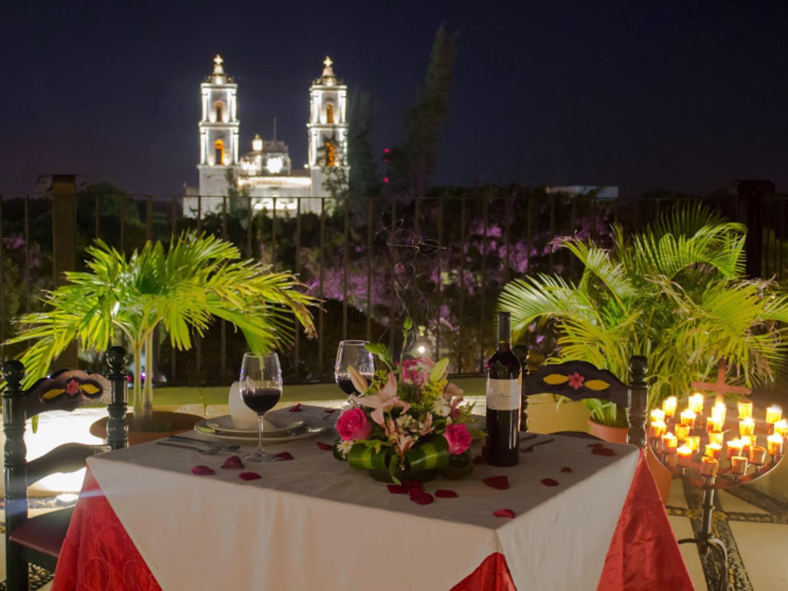 Rondeis Mexico, Valladolid, Meson des Marques, dakterras diner