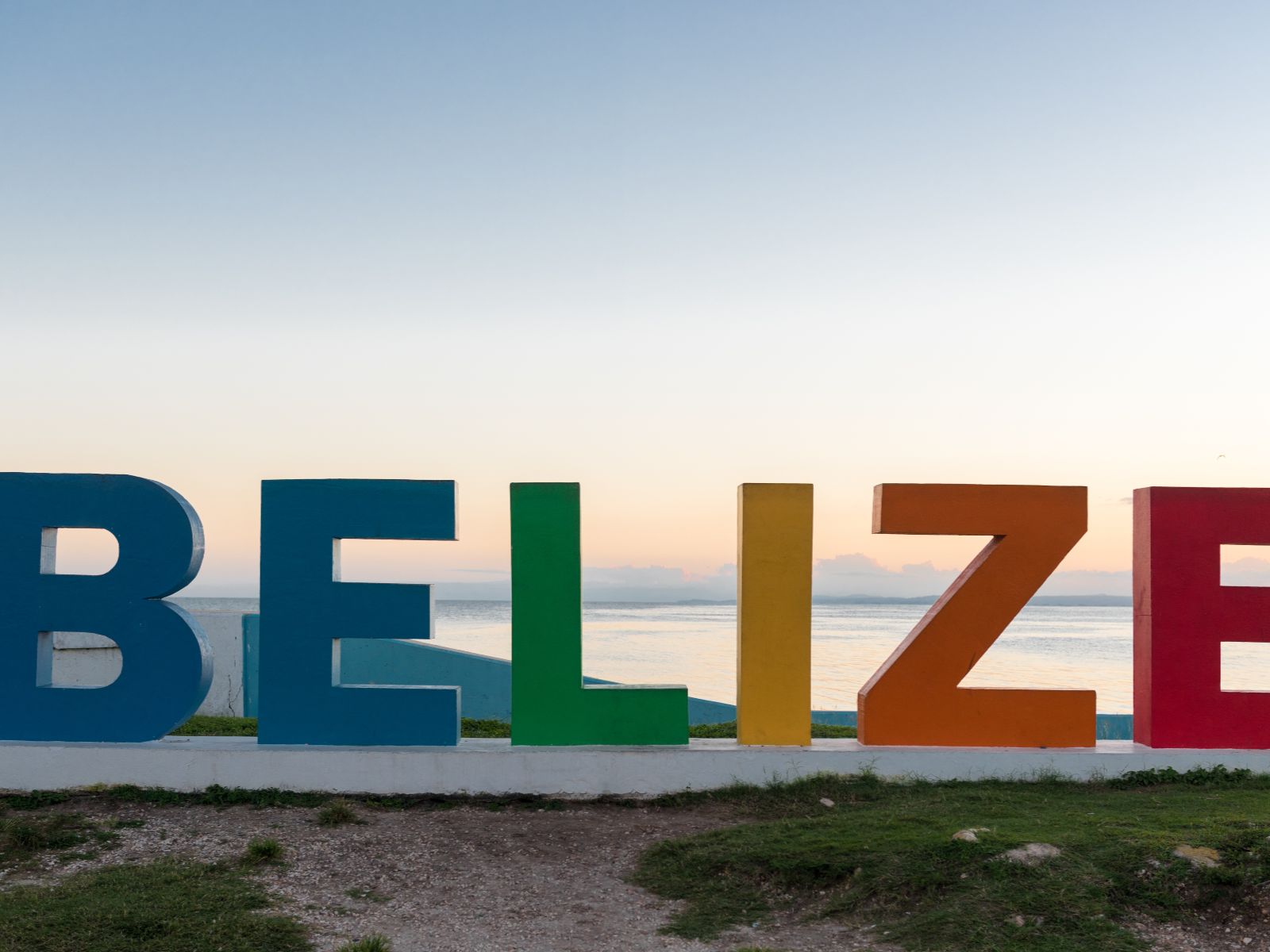 Rondreis Belize, Belize-Stad, bord van Belize