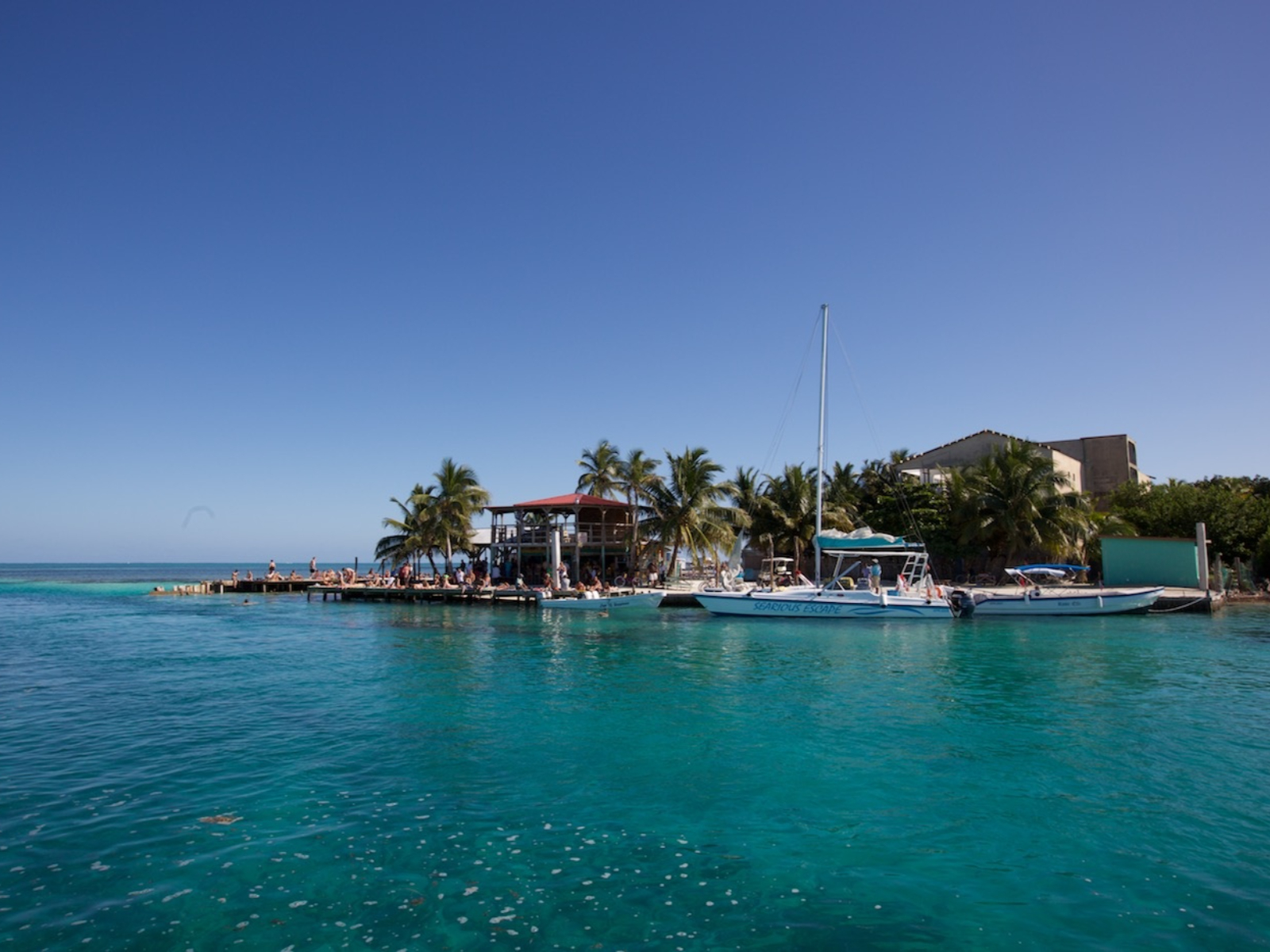 Rondreis Belize, Caye Caulker, bootjes en zee
