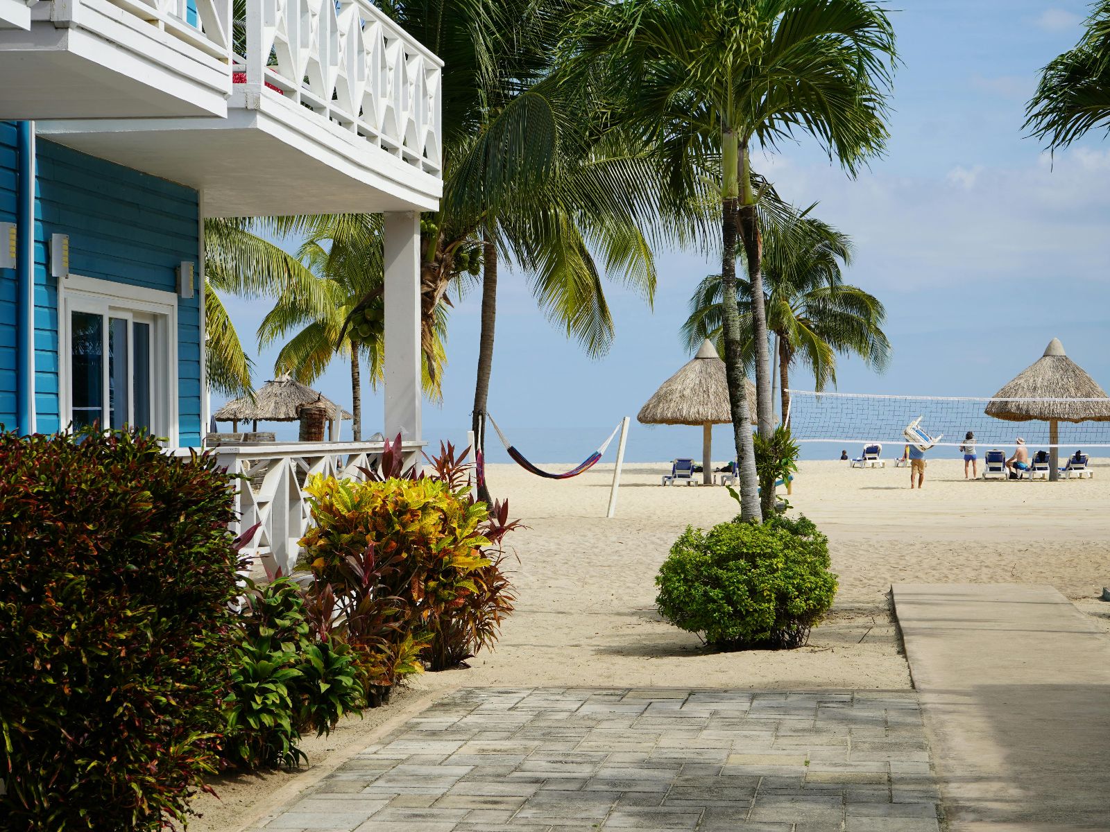 Rondreis Belize, Placencia, huisje aan het strand