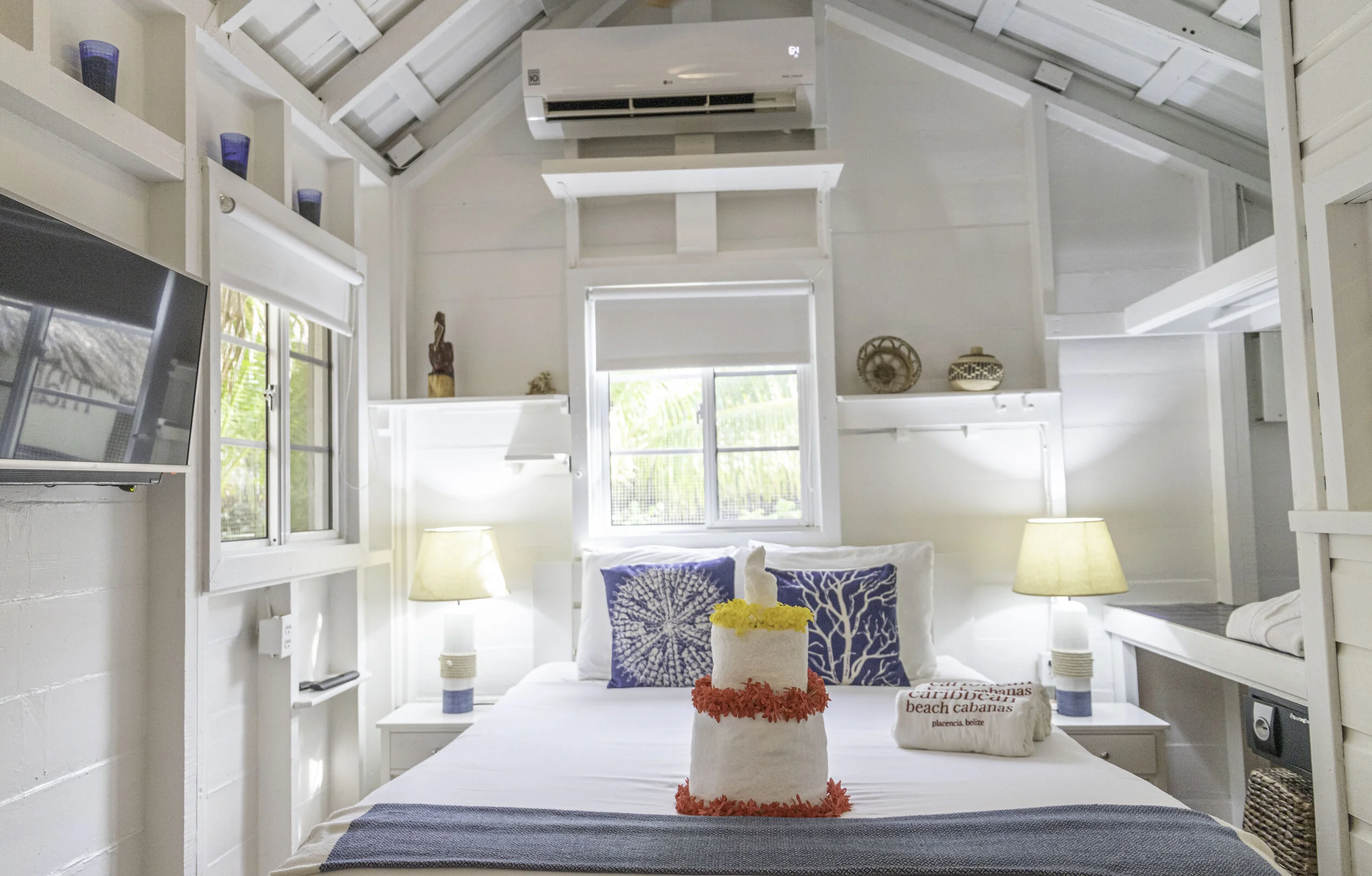 Rondreis Belize, Placenia, Carribean Beach Cabanas, La Casita double room
