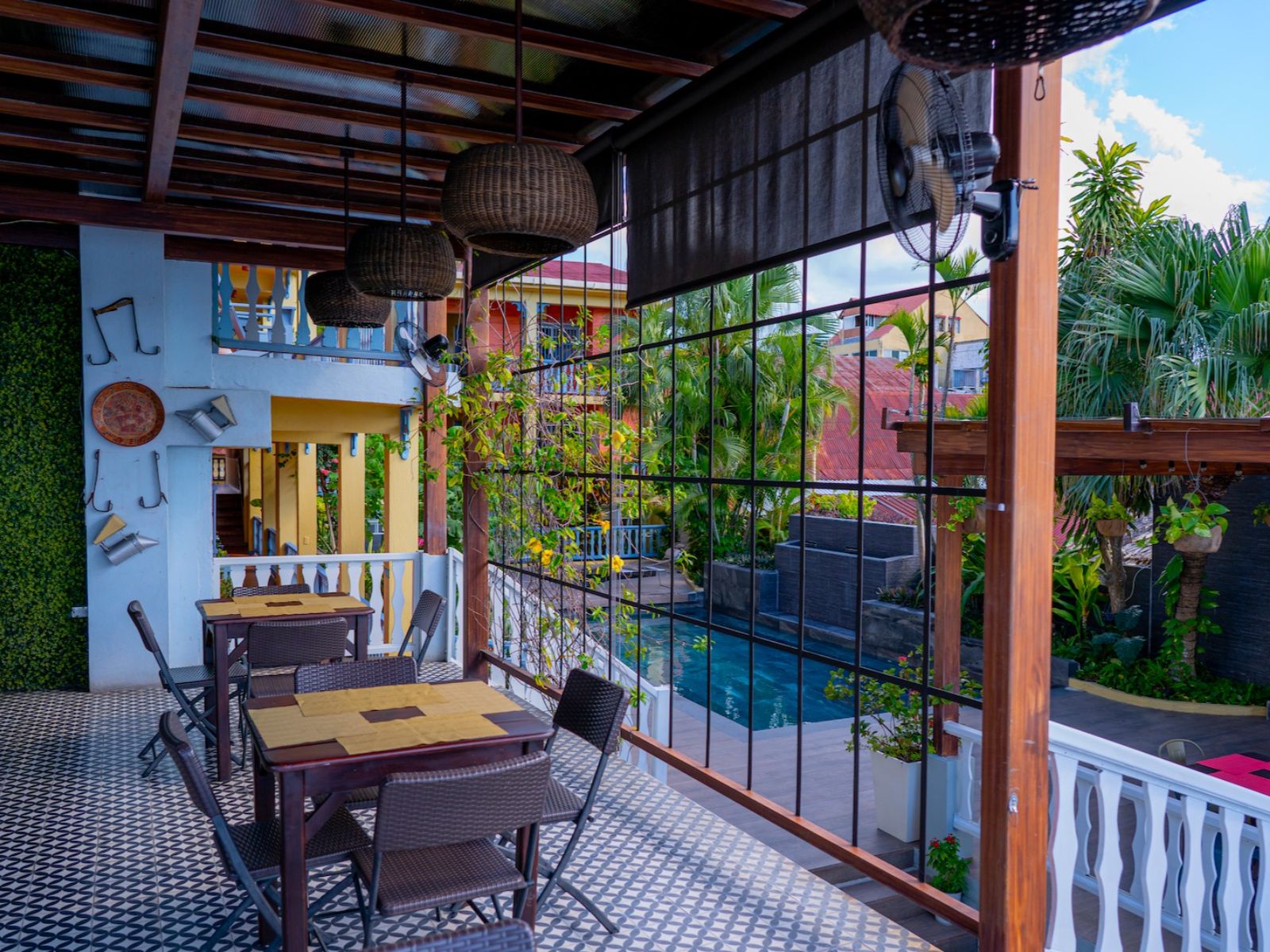 Rondreis Guatemala, Flores, Casona de la Isla, terras restaurant