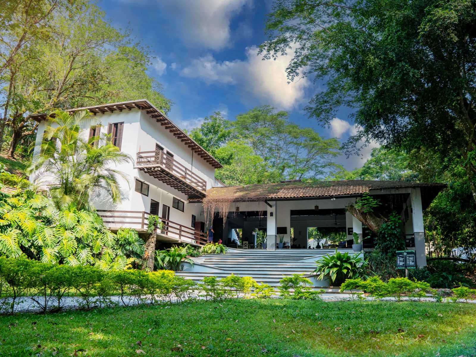 Rondreis Guatemala, Lanquin, Guayaha, hotel vooraanzicht