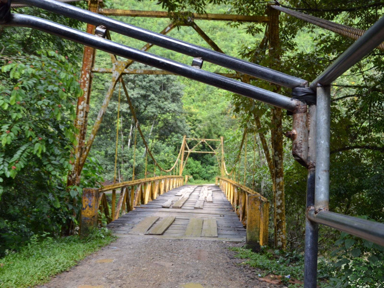 Rondreis Guatemala, Semuc Champey, brug